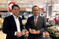 Đại sứ Việt Nam tiếp thị vải thiều trên đất Nhật