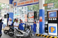 10 doanh nghiệp được giao nhập khẩu thêm 2,4 triệu m3 xăng dầu
