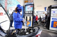 Giá hàng hóa thiết yếu leo thang vì dịch bệnh và căng thẳng Nga-Ukraine