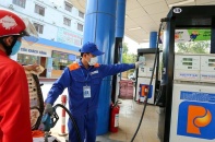 Yêu cầu không để xảy ra đứt gẫy, thiếu hụt cục bộ xăng dầu