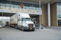 Nông sản xuất khẩu qua các cửa khẩu tại Lạng Sơn, Lào Cai tăng mạnh