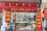 Kiểm tra loạt cửa hàng kinh doanh vàng tại Hà Nội