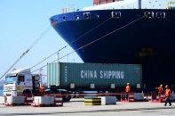 Thương mại Việt Nam - Trung Quốc vượt 205 tỷ USD