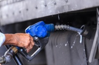 Một doanh nghiệp trả lại Giấy phép phân phối xăng dầu