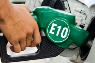 Bộ Công thương đề xuất toàn bộ ô tô, xe máy sử dụng xăng E10 từ 2026
