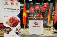 “Ngày hàng Việt Nam” tại siêu thị Selgros, CHLB Đức