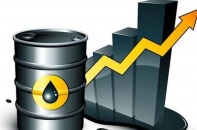 Giá dầu thế giới vượt 100 USD/thùng