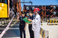 Xuất nhập khẩu tăng 2 con số, thu ngân sách hải quan trên 70.000 tỷ đồng