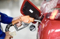 Chi Quỹ bình ổn hãm đà tăng của giá xăng dầu ra sao