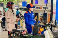 Giá xăng và dầu tại Việt Nam thấp hơn nhiều nước