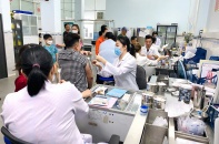 TP.HCM: Nhiều người dân chủ động đi tiêm vắc-xin ngừa cúm
