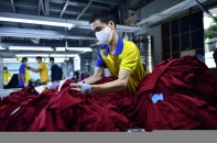 Lo hàng dệt may đội giá, sức tiêu thụ tại thị trường Mỹ sẽ giảm 50-70%