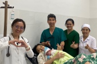 TP.HCM: Liên tiếp những ca phẫu thuật cấp cứu phức tạp diễn ra tại Côn Đảo