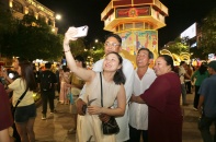 TP.HCM khai mạc Đường hoa Nguyễn Huệ 2026: Điểm nhấn văn hóa, du lịch đầu năm