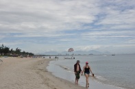 Quảng Nam mở lại các bãi tắm biển công cộng
