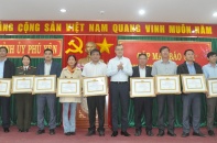 Phú Yên khen thưởng báo chí tuyên truyền tốt Đại hội Đảng bộ tỉnh 