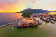 Miền Trung thiếu liên kết phát triển kinh tế biển