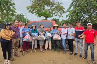 Doanh nhân trẻ chung tay hướng về đồng bào miền Trung 