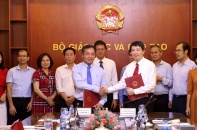  Cục Hợp tác quốc tế, Bộ Giáo dục và Đào tạo và Báo Đầu tư đẩy mạnh phối hợp truyền thông
