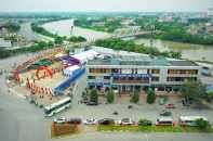 Gần 5,5 tỷ USD vốn FDI vào Việt Nam; Hải Phòng sẽ xây 100 cây cầu mới 