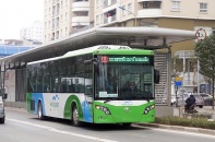 Hà Nội: Đề xuất cho thêm phương tiện đi chung làn với xe buýt BRT 01