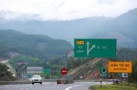 1.000 tỷ đồng xây nút giao Quốc lộ 51; Vị trí xây cầu Mễ Sở vượt sông Hồng; Trình lại Đề án Quy hoạch điện VIII