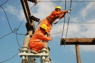 Bảo đảm lưu thông hàng hóa và cung cấp điện liên tục dịp Tết Quý Mão 2023 