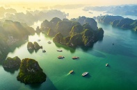 Forbes liệt kê Vịnh Hạ Long trong top 24 điểm đến du lịch tuyệt nhất thế giới 2024 