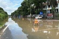 Hà Nội: Cấm các phương tiện đi vào đường gom Đại lộ Thăng Long, cầu Đông Hội 