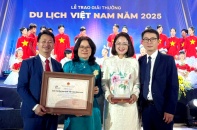 Hà Nội khẳng định vị thế đầu tàu với “cơn mưa” giải thưởng du lịch Việt Nam 2025 Hà Nội khẳng định vị thế đầu tàu với “cơn mưa” giải thưởng du lịch Việt Nam 2025