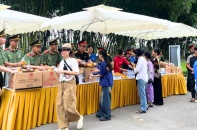Hà Nội tặng 20.000 suất quà cho đồng bào, du khách viếng Lăng Bác ngày 19/5