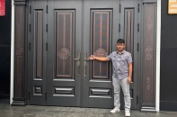 Nhà sáng lập Cửa thép Dragon: Xây thương hiệu từ trải nghiệm thật