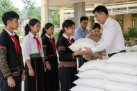 Hà Nội hỗ trợ gần 55 tấn gạo cho học sinh dân tộc nội trú