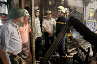 Lãnh đạo Hà Nội yêu cầu khẩn trương khắc phục hậu quả vụ cháy tại Tây Hồ
