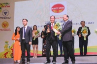 Trao cúp vàng thương hiệu Việt uy tín và phát triển bền vững năm 2019