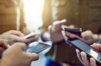 Bình quân mỗi ngày người Việt dành gần 4 tiếng truy cập internet cho mục đích cá nhân