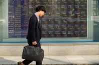 Mừng hụt Mỹ - Trung gỡ thuế, chứng khoán châu Á ảm đạm