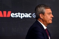 CEO ngân hàng Westpac “bật bãi” do bê bối rửa tiền