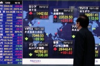 Trung Quốc hạ lãi suất cơ bản, chứng khoán Nhật Bản dẫn sóng