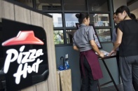 Đơn vị vận hành Pizza Hut tính chuyện phá sản
