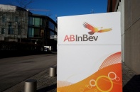 “Ông vua” ngành bia AB InBev sắp thay CEO