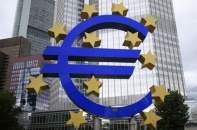 Eurozone đối mặt nguy cơ suy giảm kép