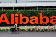 Alibaba lỗ gần 1,2 tỷ USD, cổ phiếu trượt dốc hơn 4%