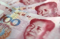 Đồng nhân dân tệ mất trợ lực từ vốn ngoại