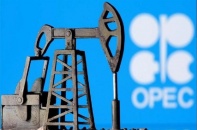 Giá dầu sụt giảm sau khi liên minh OPEC+ lùi lịch họp