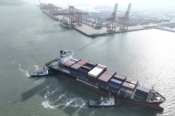 Xuất nhập khẩu của Trung Quốc vượt "gió ngược"