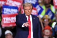 Bầu cử Mỹ: Ông Trump thắng ở North Carolina, đường vào Nhà Trắng của bà Harris hẹp đi