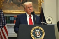 Tổng thống Trump cân nhắc áp thuế 10% đối với hàng hóa Trung Quốc từ tháng 2/2025