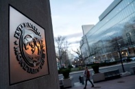Giới tài chính thở phào khi Tổng thống Trump ngừng gây sức ép lên Fed và IMF
