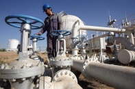 Giá dầu thế giới bật tăng sau khi OPEC+ giữ nguyên mức tăng sản lượng